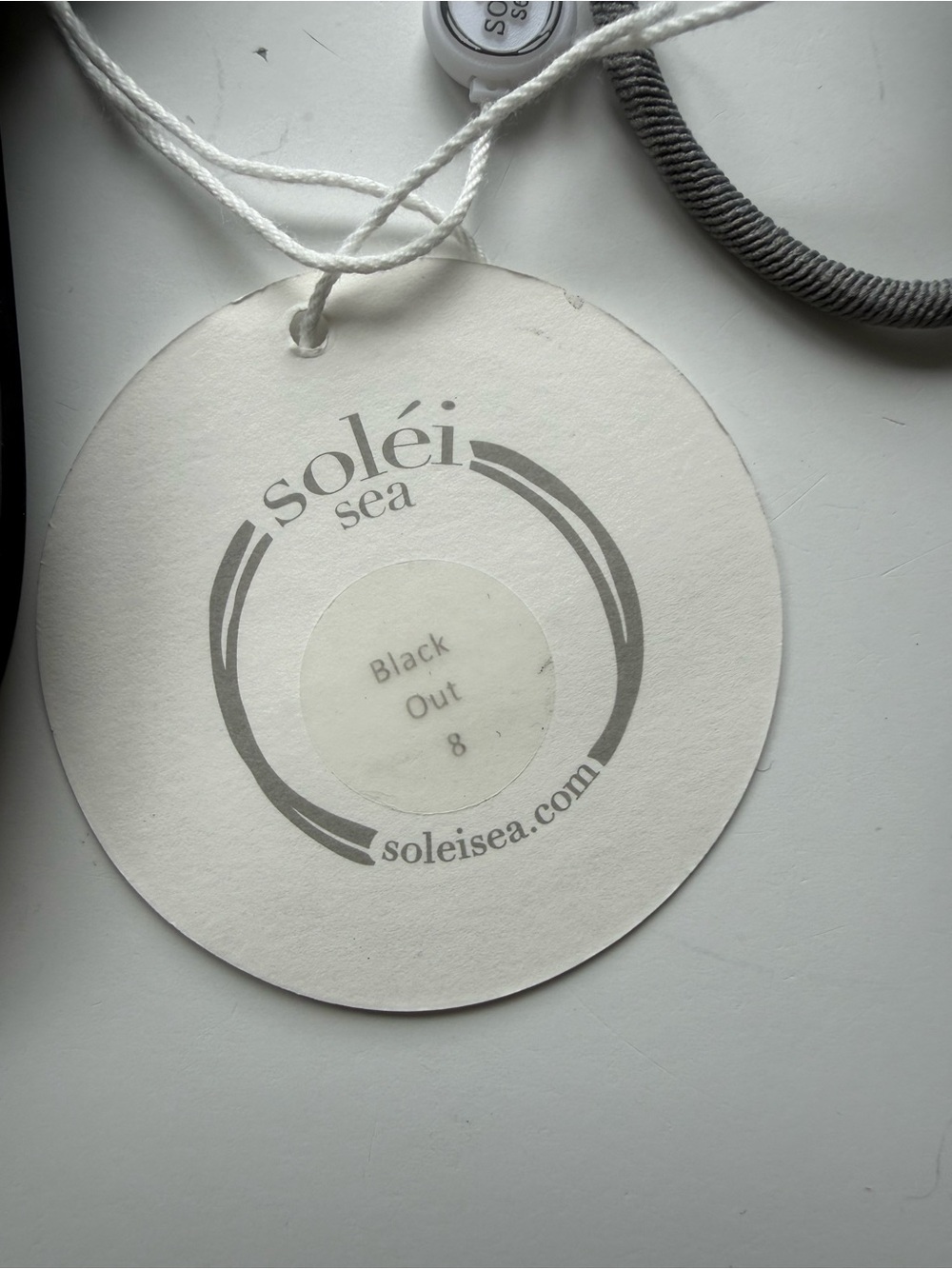 Solei Sea thong sandals black size 8 NWT - Picture 4 of 6